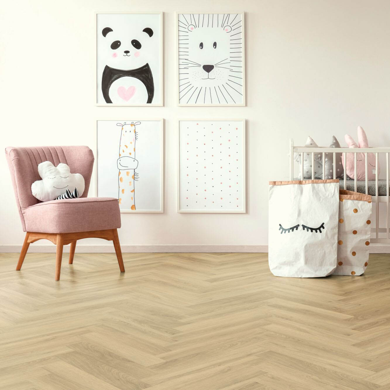 Afterhall_revendeur_sol_Expona_living_herringbone_living_8155_herringbone_living_dew_oak_chene_clair_photo_mise_situation sol Expona living herringbone 8155 chene clair dans une chambre pour enfant accueillante