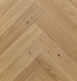 Parquet contrecollé en bâtons rompus aspect chêne clair
