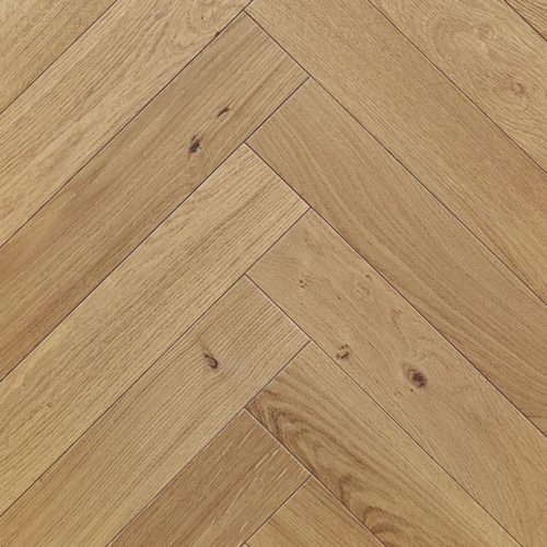 Parquet contrecollé en bâtons rompus aspect chêne clair