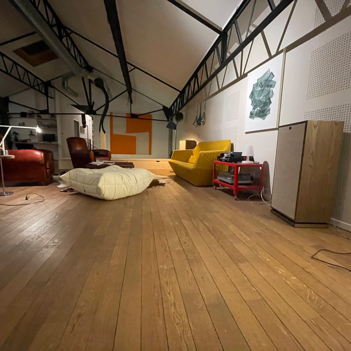 chene de l est parquet chene massif fonce 14mm epaisseur photo ambiance