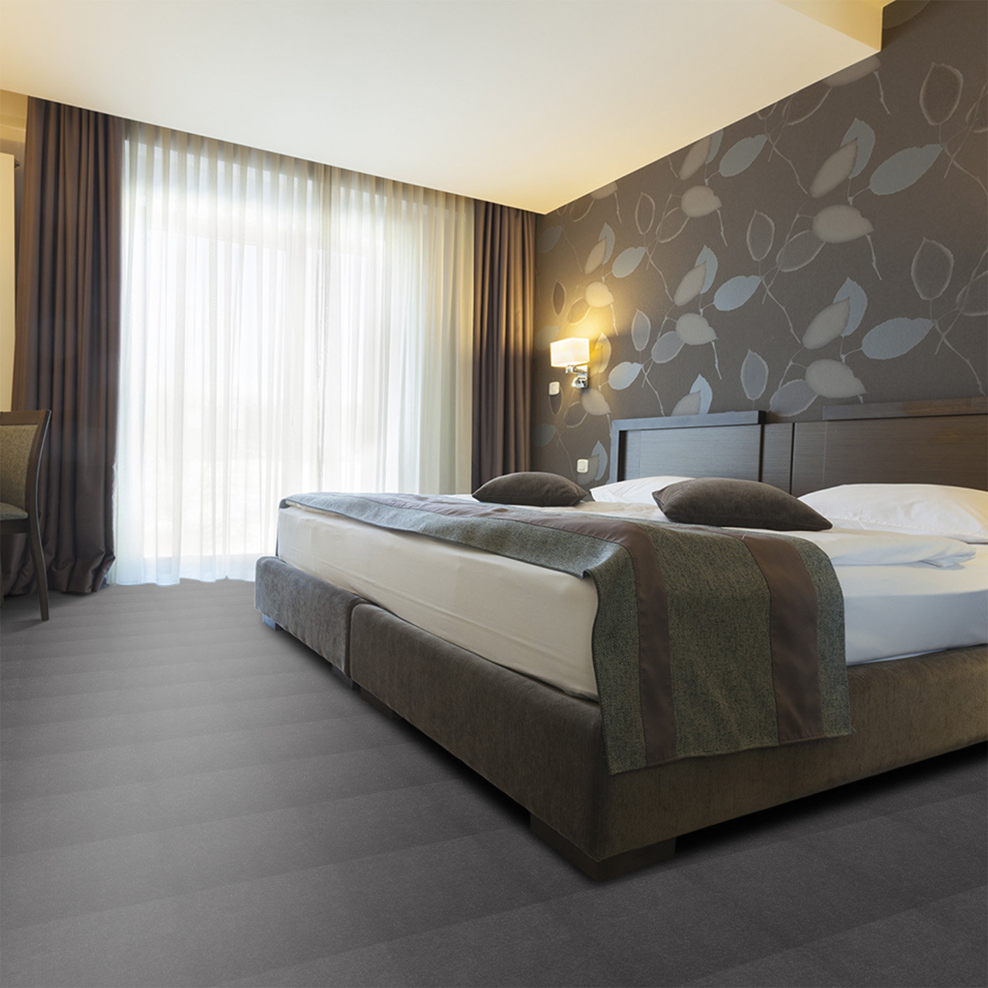 Chambre avec sol noir moquette velours à coller