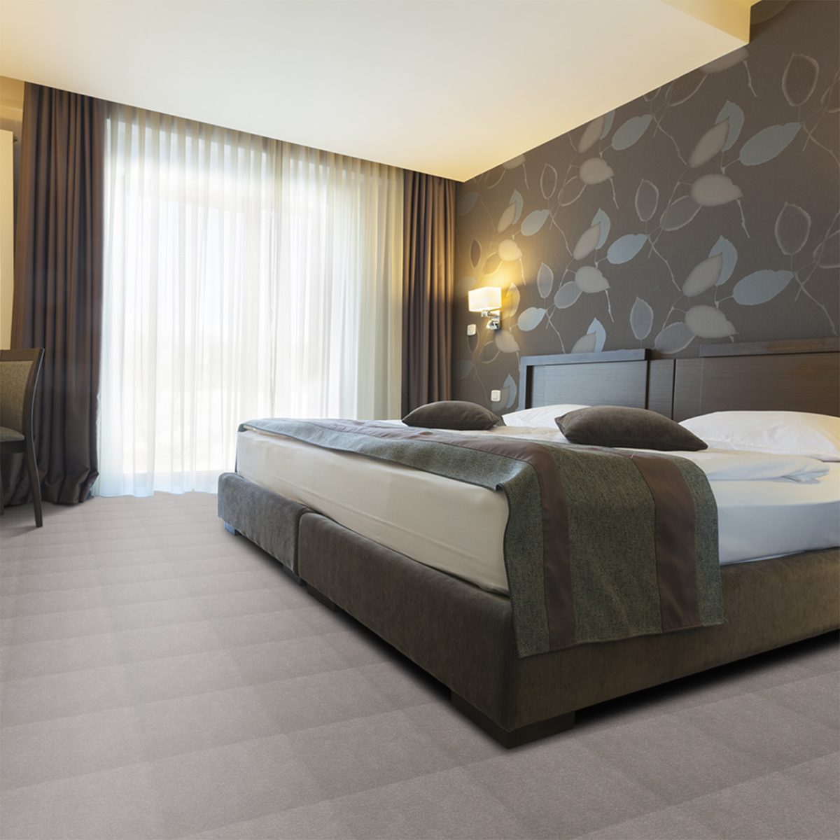 revetement moquette epaisse velours a coller balsan mise en scene