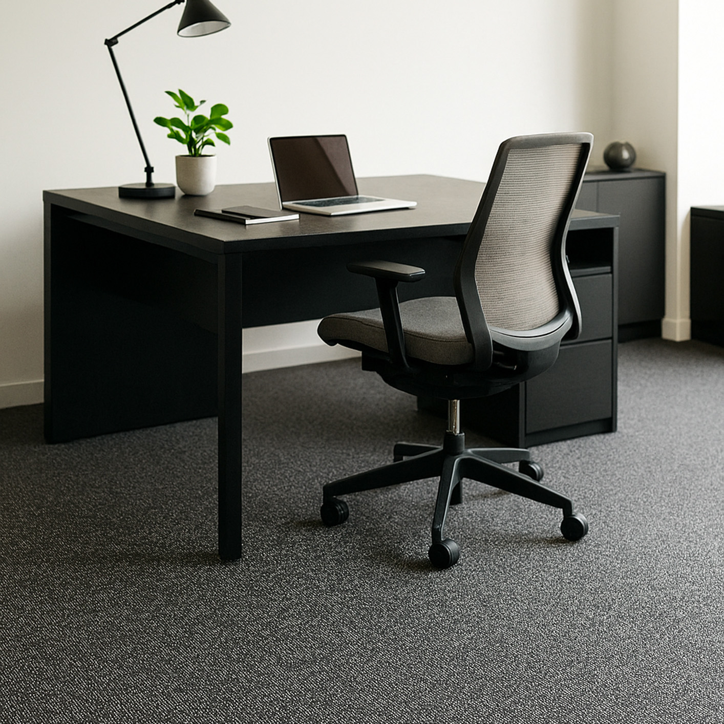 expona_fabrik_gris_8081_objectflor_sol_vinyle_tresse_photo_ambiance Revêtement de sol vinyle tressé plombant gris Expona Fabrik Objectflor