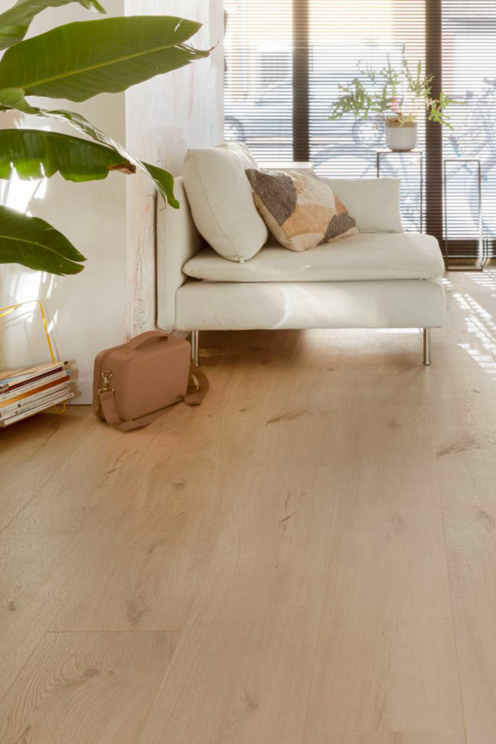 Sol vinyle pvc dans un salon design